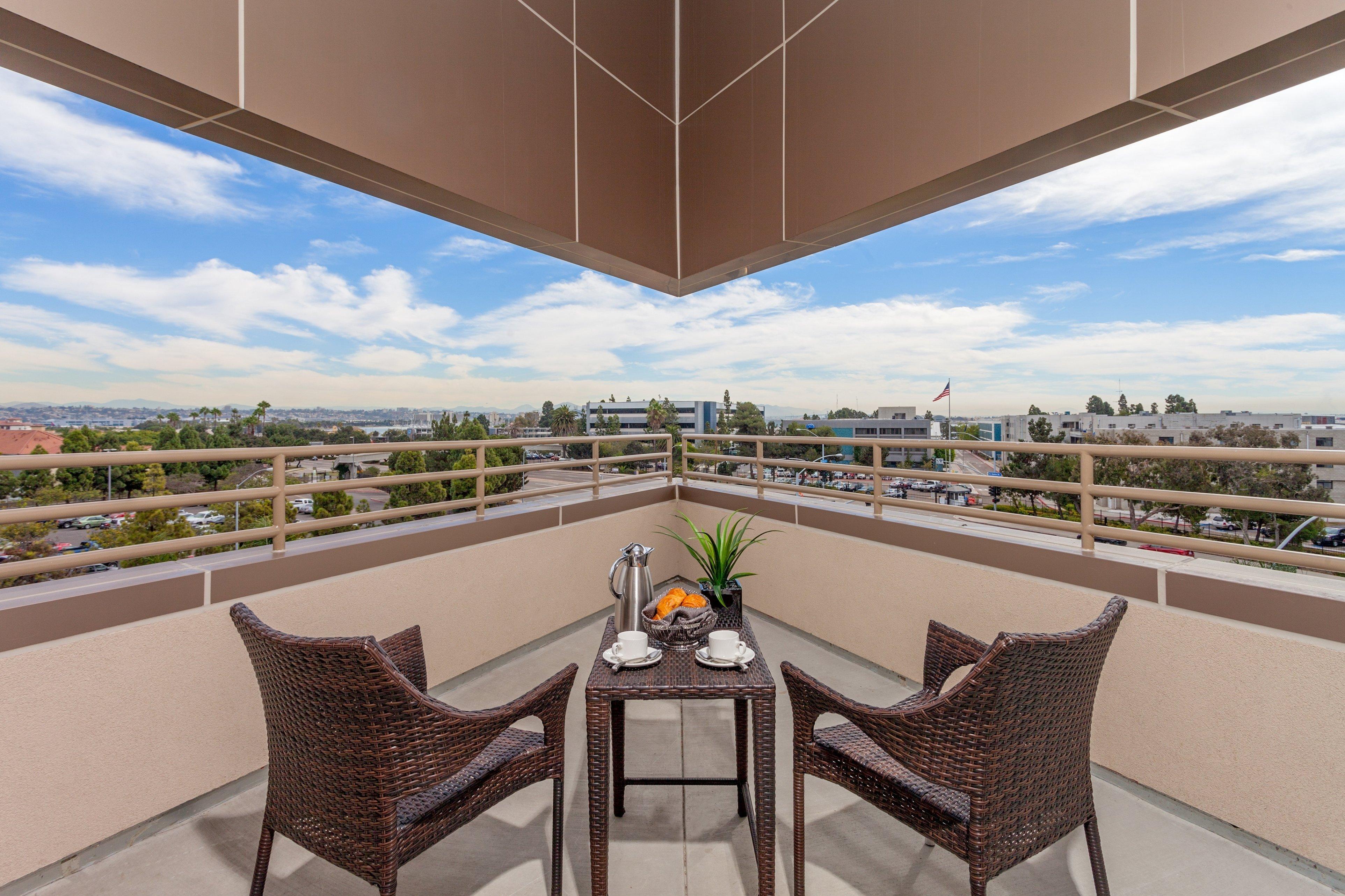 Doubletree By Hilton San Diego Bayside Exterior photo